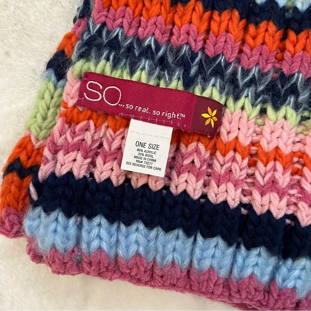 N/A rainbow knitted